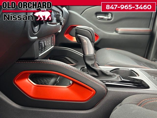 2025 Nissan Frontier PRO-4X Truck Crew Cab