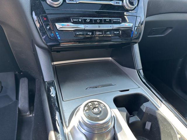 2023 Ford Explorer ST SUV