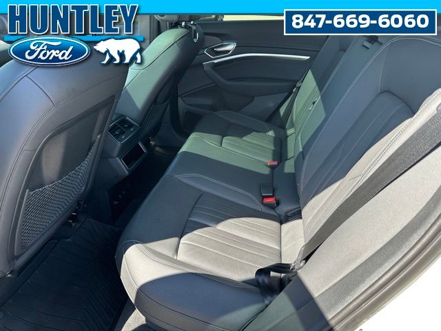 2022 Audi e-tron Premium Plus SUV