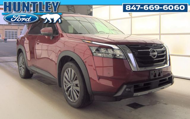 2023 Nissan Pathfinder SL SUV