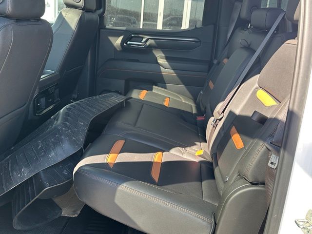 2024 GMC Sierra 1500 AT4 Truck Crew Cab
