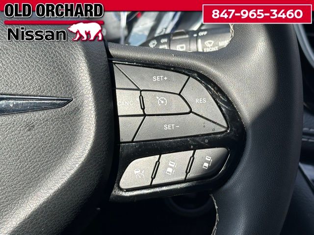 2024 Chrysler Pacifica Touring Van Passenger Van