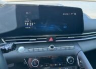 2023 Hyundai Elantra HEV Limited Sedan
