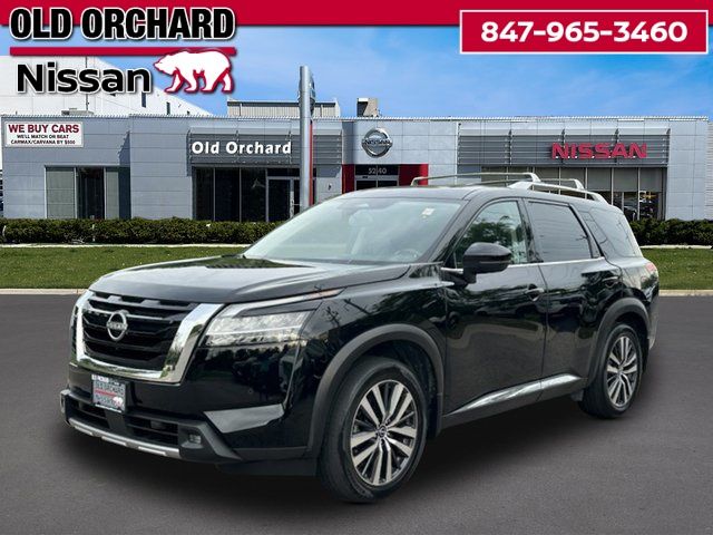 2022 Nissan Pathfinder Platinum SUV