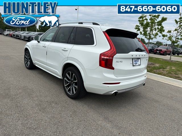 2018 Volvo XC90 T5 Momentum SUV