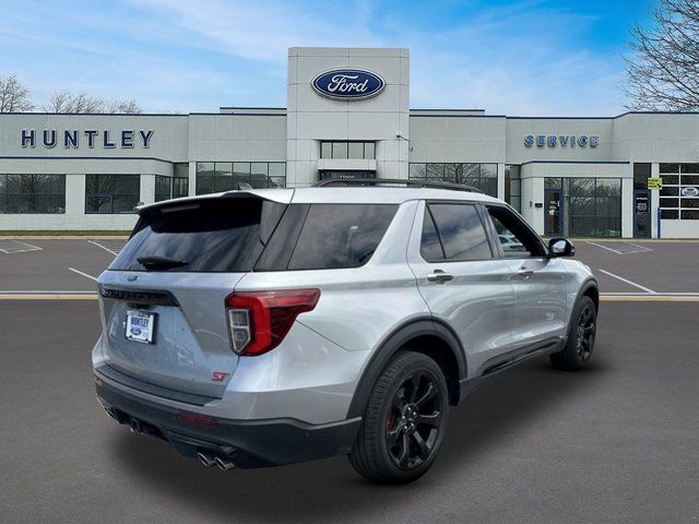 2023 Ford Explorer ST SUV
