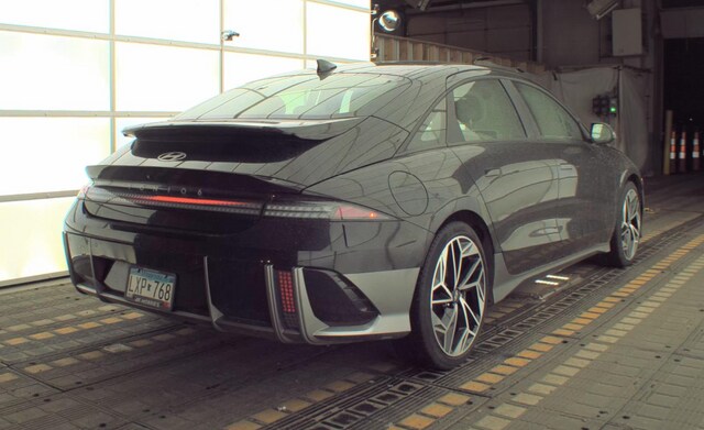 2024 Hyundai IONIQ 6 SEL Sedan