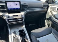2024 Ford Explorer XLT SUV