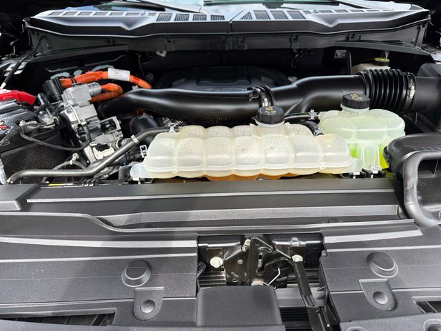 2023 Ford F-150 XLT Truck SuperCrew Cab