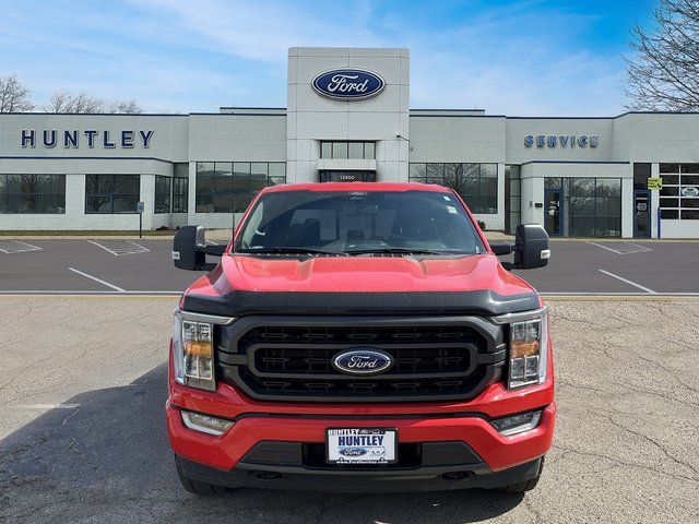 2022 Ford F-150 XLT Truck SuperCrew Cab