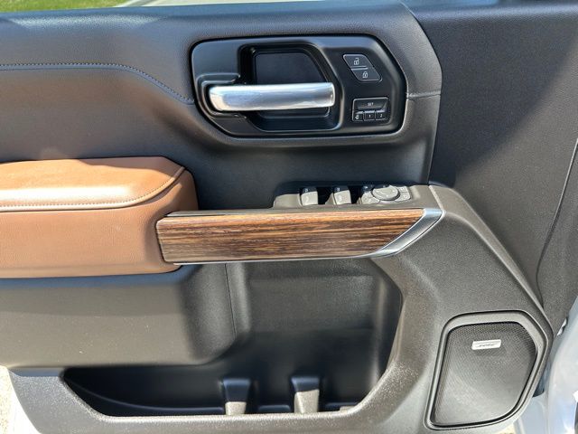 2022 Chevrolet Silverado 3500 HD High Country Truck Crew Cab