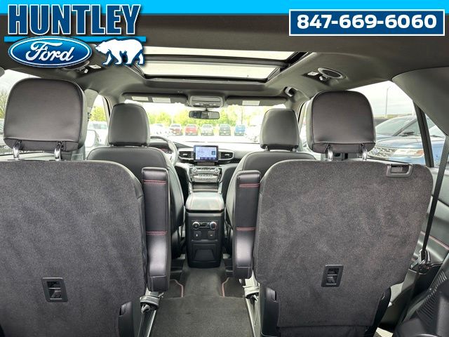 2023 Ford Explorer ST-Line SUV