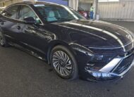 2025 Hyundai Sonata Hybrid Limited Sedan