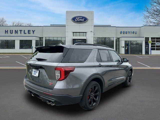 2023 Ford Explorer ST SUV