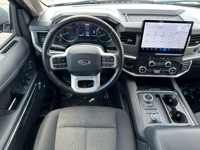 2024 Ford Expedition Max XLT SUV