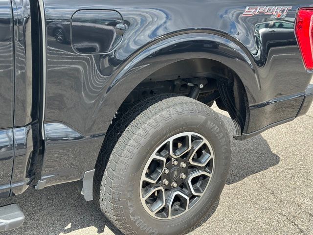 2023 Ford F-150 XLT Truck SuperCrew Cab