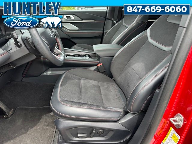 2025 Ford Explorer ST SUV