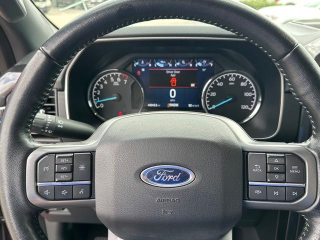 2022 Ford F-150 XLT Truck SuperCrew Cab