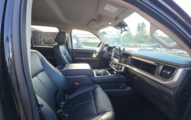 2023 Ford Expedition XLT SUV