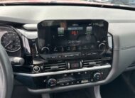 2023 Nissan Pathfinder SL SUV