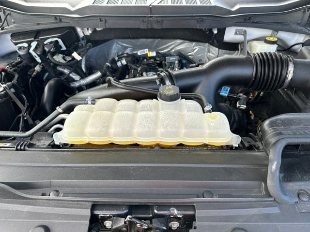 2023 Ford F-150 Lariat Truck SuperCrew Cab