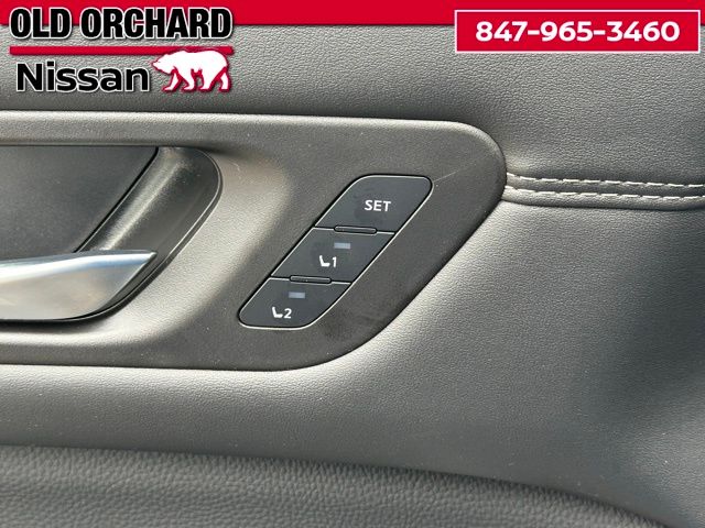 2026 Nissan Pathfinder Platinum SUV