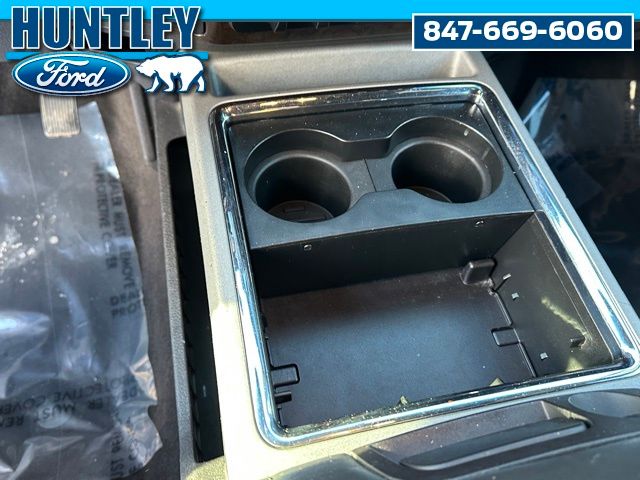 2014 Ford F-250 Platinum Truck Crew Cab