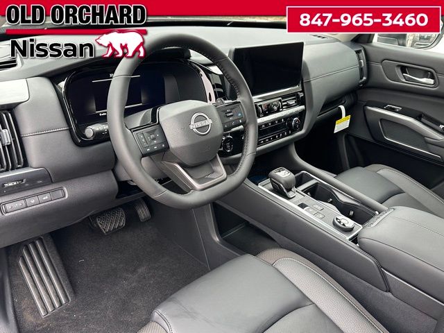 2026 Nissan Pathfinder SL SUV