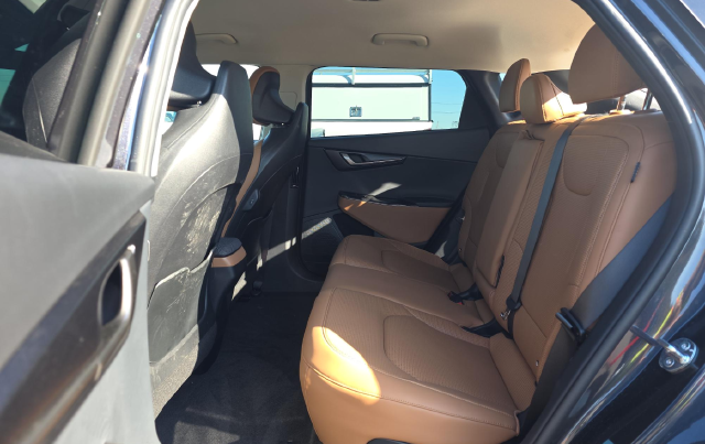 2025 Kia EV6 Wind SUV