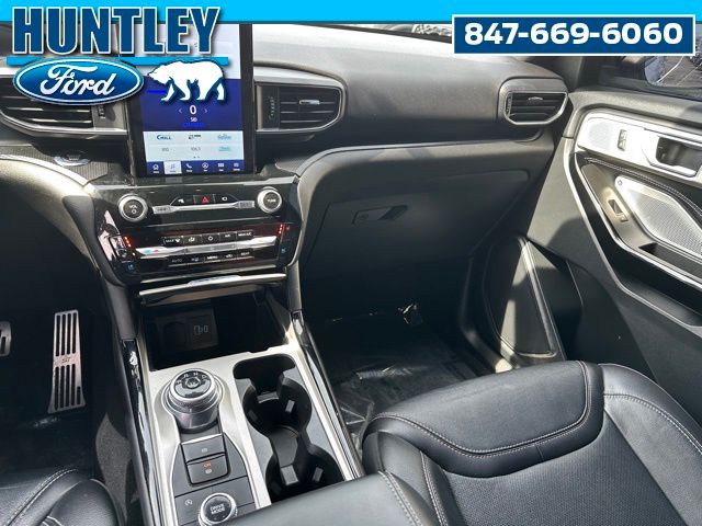 2023 Ford Explorer ST SUV