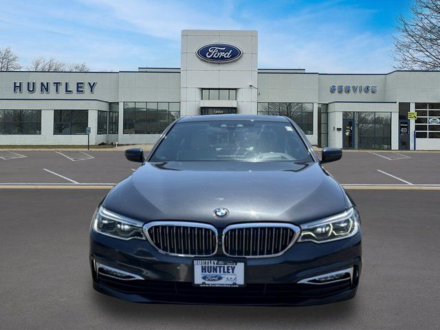 2017 BMW 540i 540i xDrive Sedan