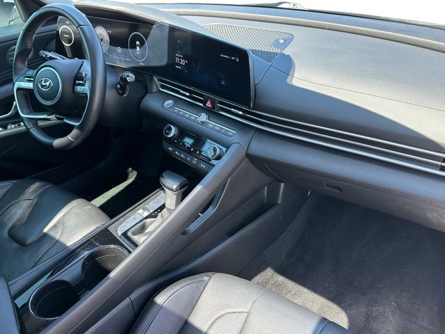 2023 Hyundai Elantra HEV Limited Sedan