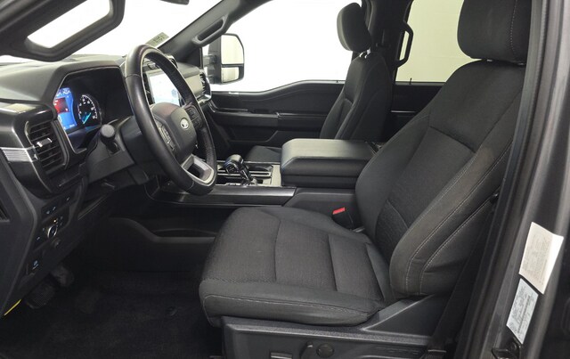 2022 Ford F-150 XLT Truck SuperCrew Cab