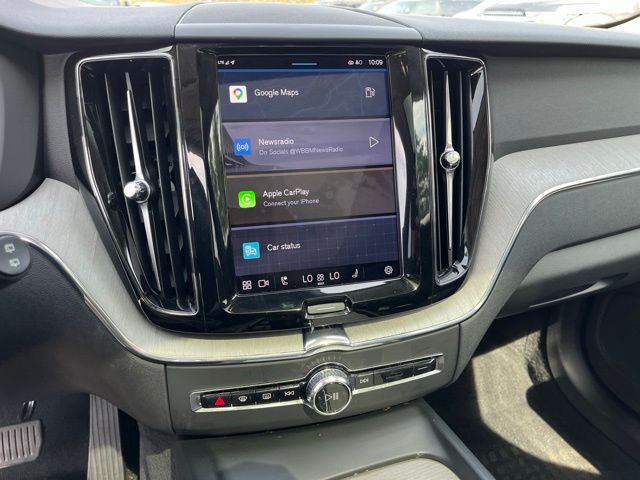 2025 Volvo XC60 B5 Plus SUV