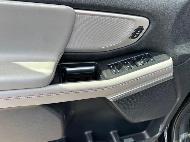 2025 Ford Expedition Active SUV