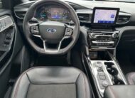 2024 Ford Explorer ST-Line SUV