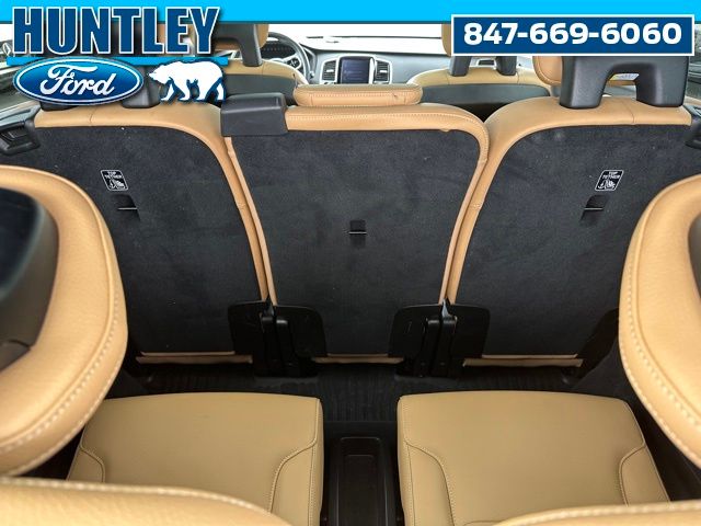 2018 Volvo XC90 T5 Momentum SUV