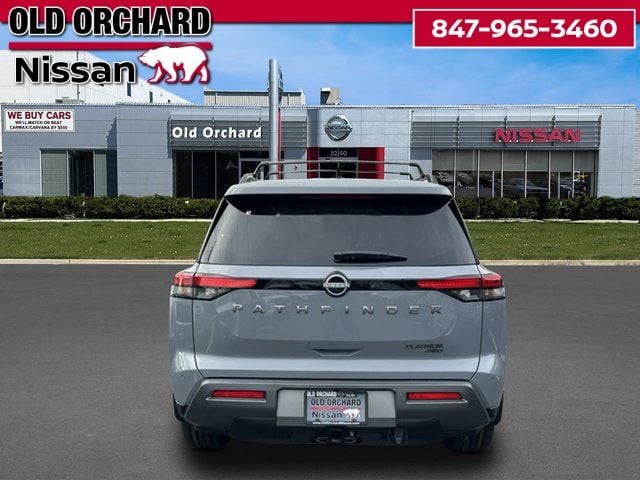 2026 Nissan Pathfinder Platinum SUV