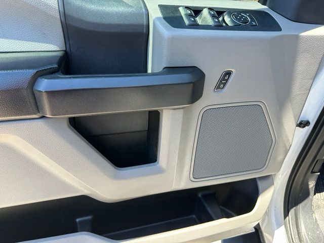 2022 Ford F-450 Chassis XL Truck Crew Cab
