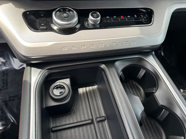 2025 Ford Expedition Max Active SUV