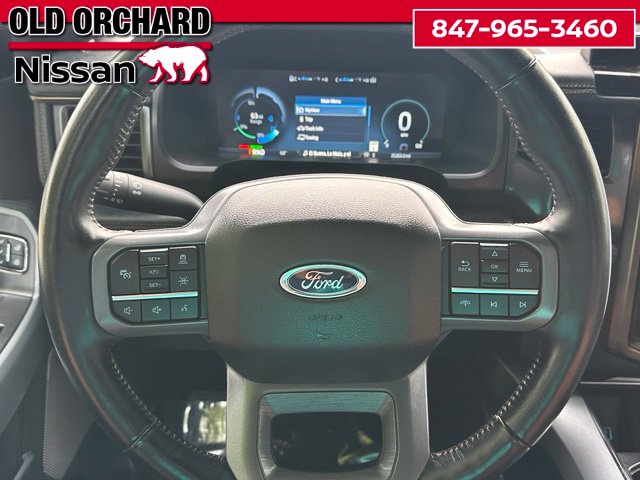 2023 Ford F-150 Lightning Lariat Truck SuperCrew Cab