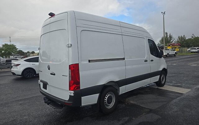 2025 Mercedes-Benz Sprinter 2500 Cargo 144 WB Van Cargo Van