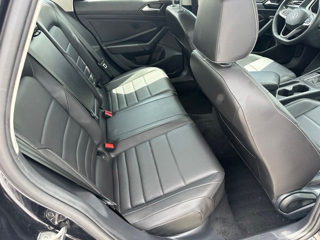 2024 Volkswagen Jetta 1.5T SE Sedan