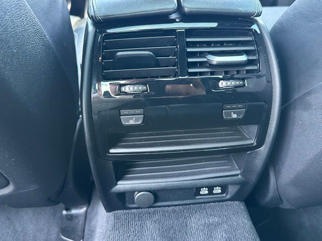 2022 BMW M550i M550i xDrive Sedan