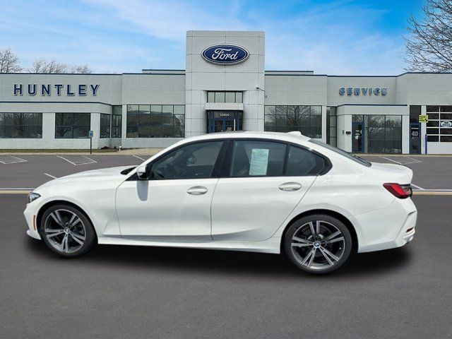 2023 BMW 330i 330i xDrive Sedan
