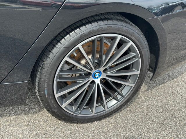 2023 BMW 530e 530e iPerformance Sedan