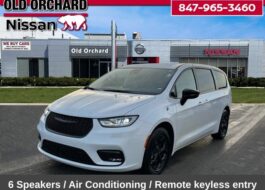 2024 Chrysler Pacifica Plug-In Hybrid Select Van Passenger Van