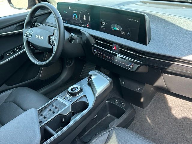 2024 Kia EV6 Wind SUV