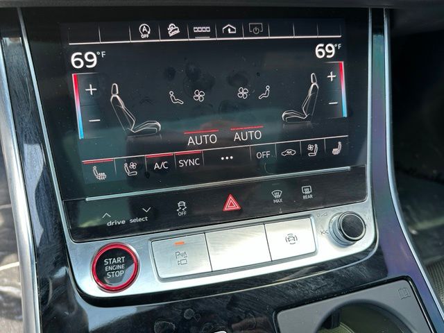 2023 Audi RS Q8 4.0T SUV