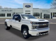 2022 Chevrolet Silverado 3500 HD High Country Truck Crew Cab